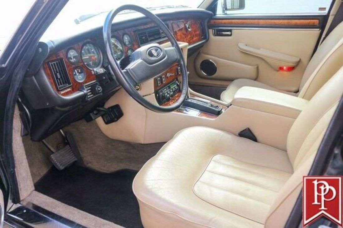 1987 Jaguar XJ6 Vanden Plas - photo 9