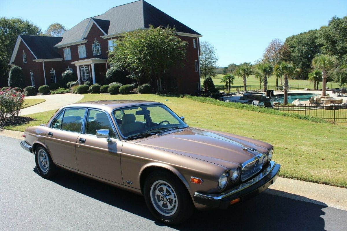 1987 Jaguar XJ6 Vanden Plas - photo 7