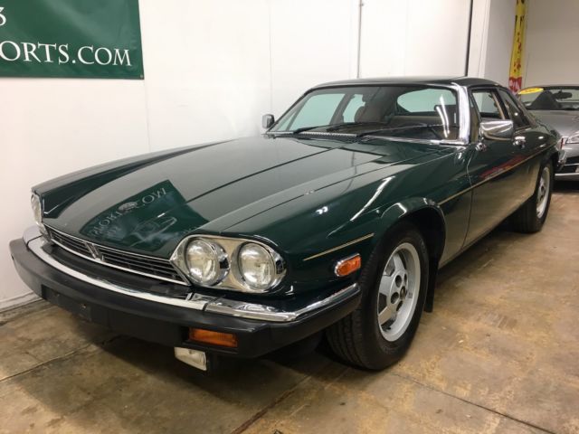 1987 Jaguar XJS in British Racing Green 1987 Jaguar XJS