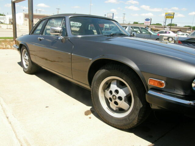 1987 Jaguar XJSC Convertible 1987 Jaguar XJS convertible