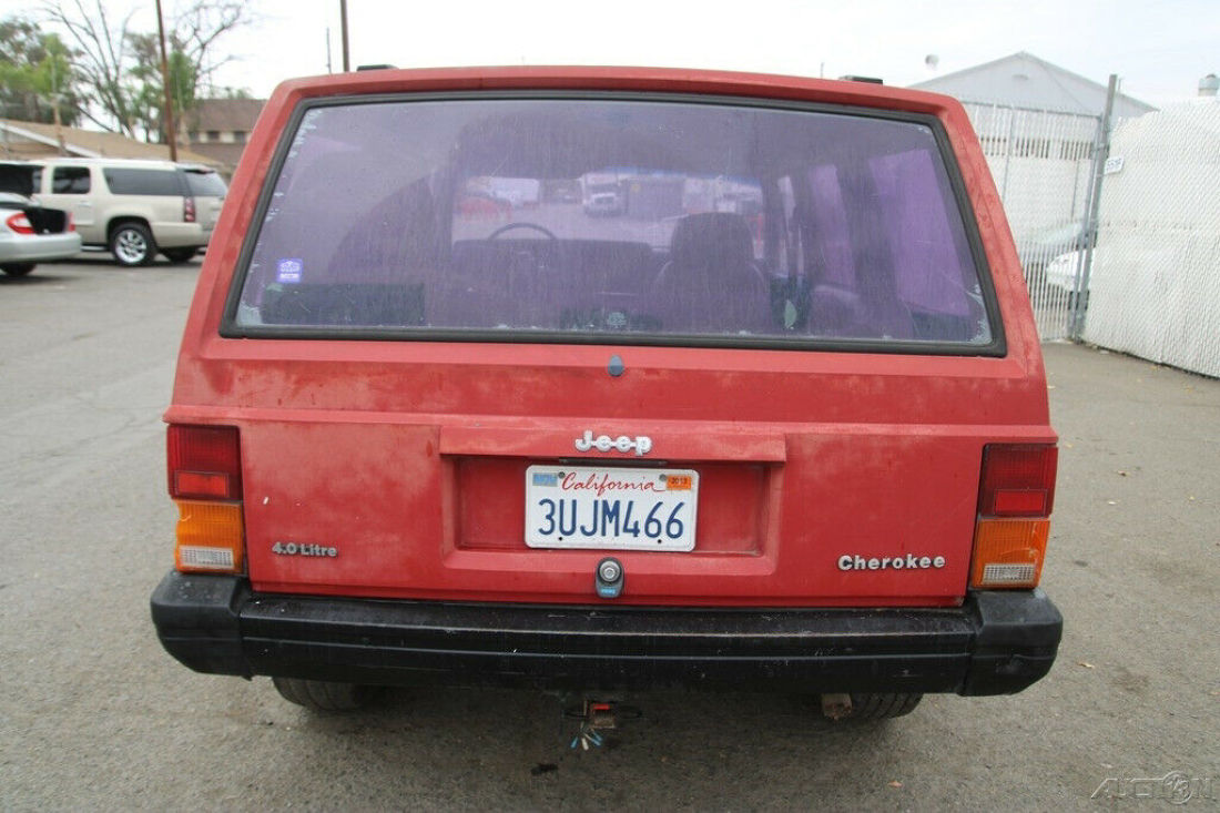 1987 Jeep Cherokee - photo 6