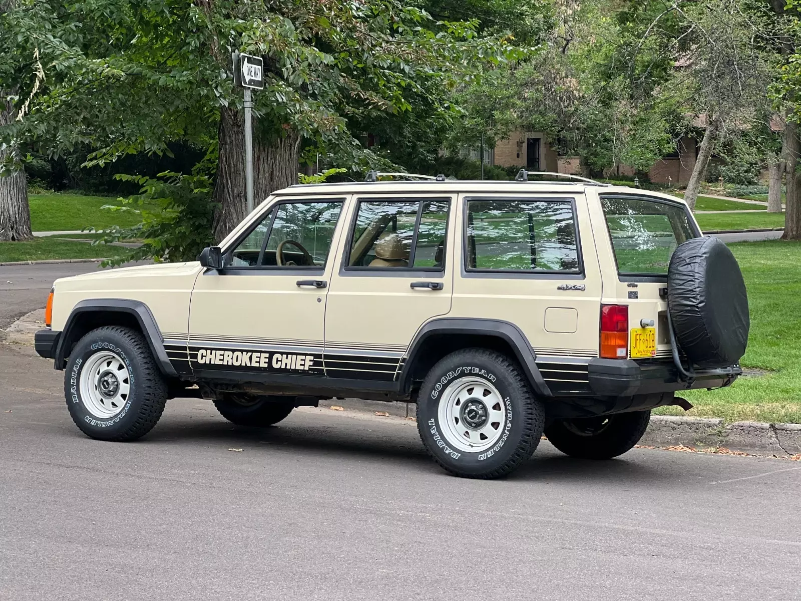 1987 Jeep Cherokee Chief