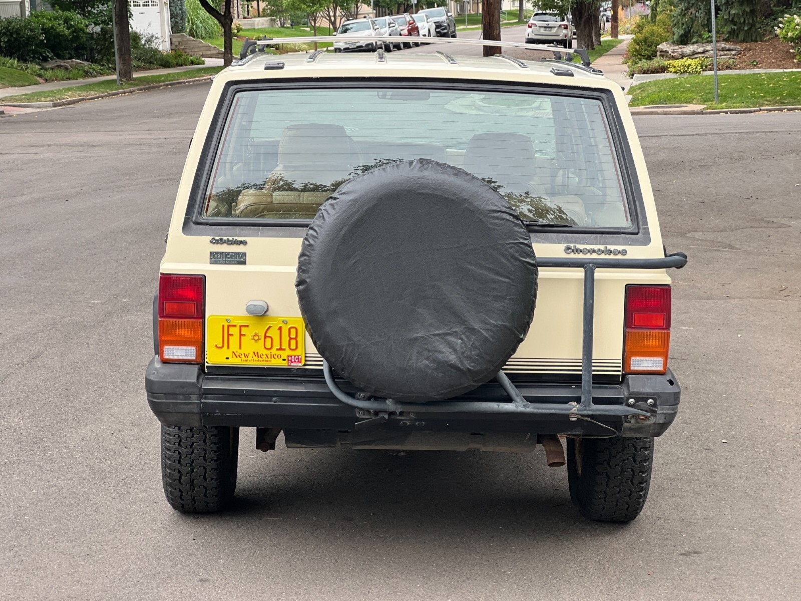 1987 Jeep Cherokee Chief - photo 8
