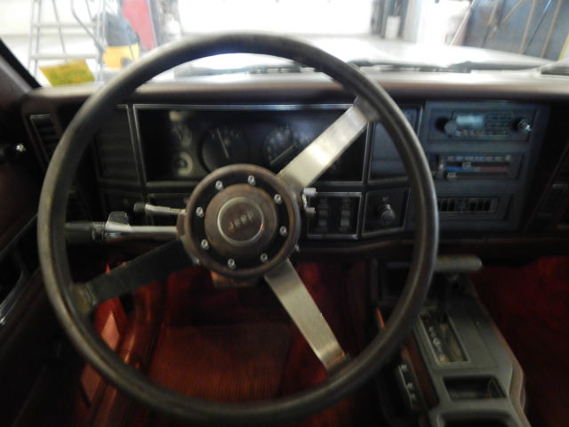 1987 Jeep Cherokee - photo 9