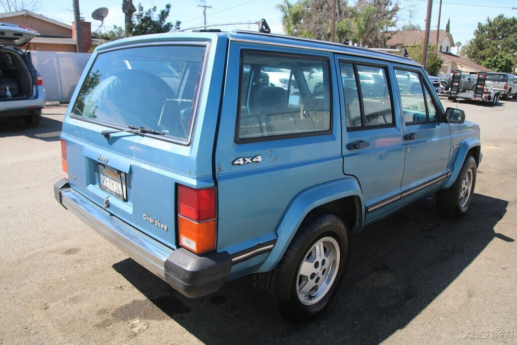 1987 Jeep Cherokee Pioneer - photo 6