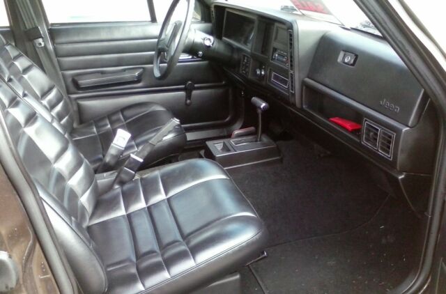 1987 Jeep Cherokee 4 Door HT - photo 6