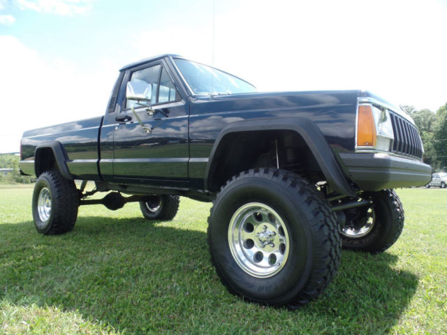 1987 Jeep Comanche 4.0L 5-speed Manual stick shift 4x4 Longbed Lifted 1987 Jeep Comanche