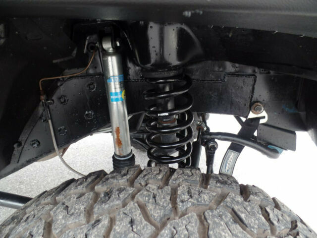 1987 Jeep Comanche 4x4 - photo 8