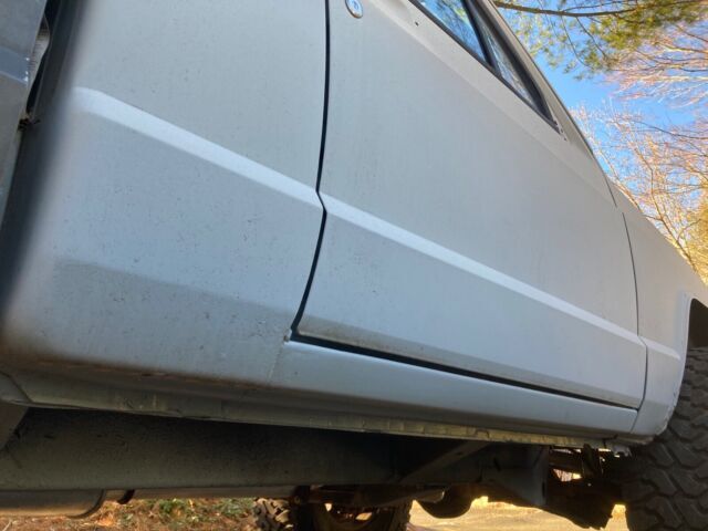1987 Jeep Comanche - photo 9