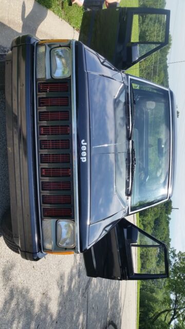 1987 Jeep Comanche Short bed - photo 4