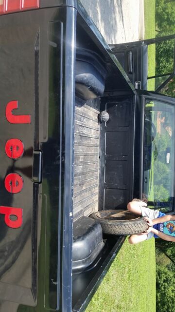1987 Jeep Comanche Short bed - photo 8