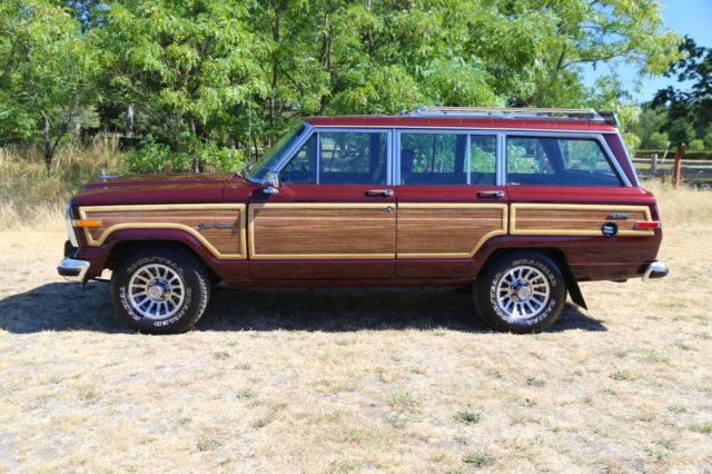 1987 Jeep Wagoneer - photo 6