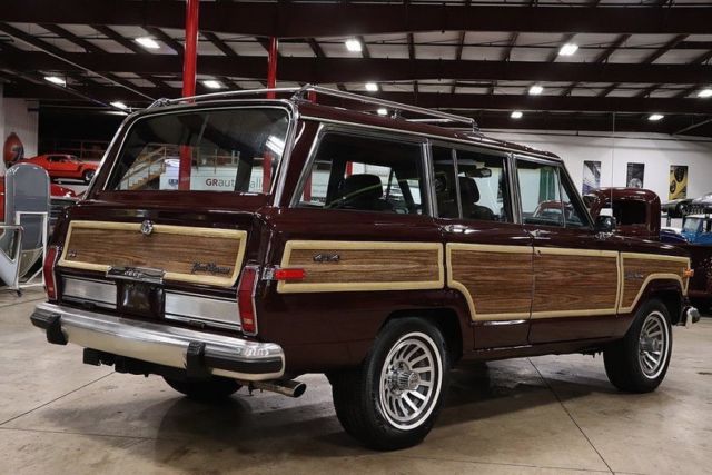 1987 Jeep Wagoneer -- - photo 5
