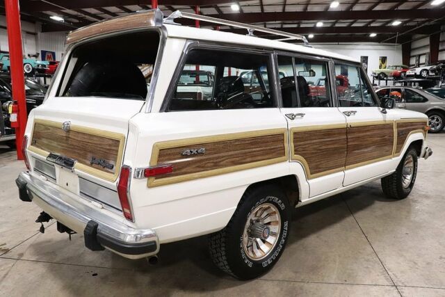 1987 Jeep Wagoneer -- - photo 5