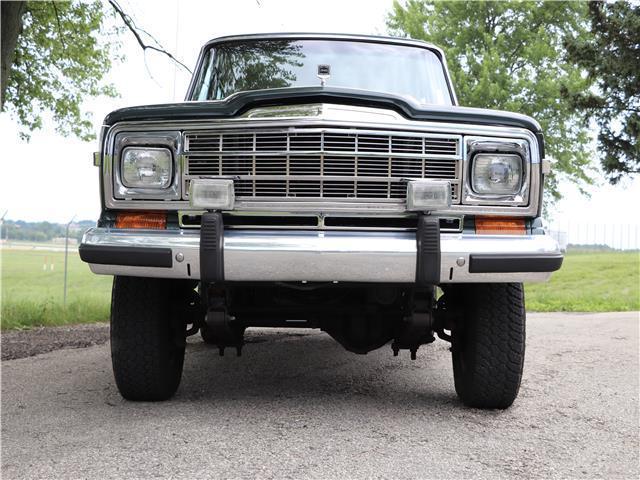 1987 Jeep Wagoneer -- - photo 7