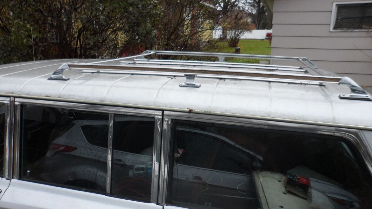 1987 Jeep Grand Wagoneer - photo 12