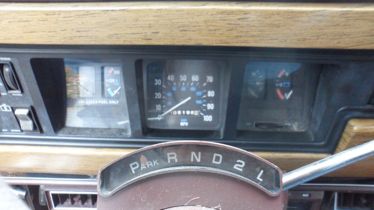 1987 Jeep Grand Wagoneer - photo 7