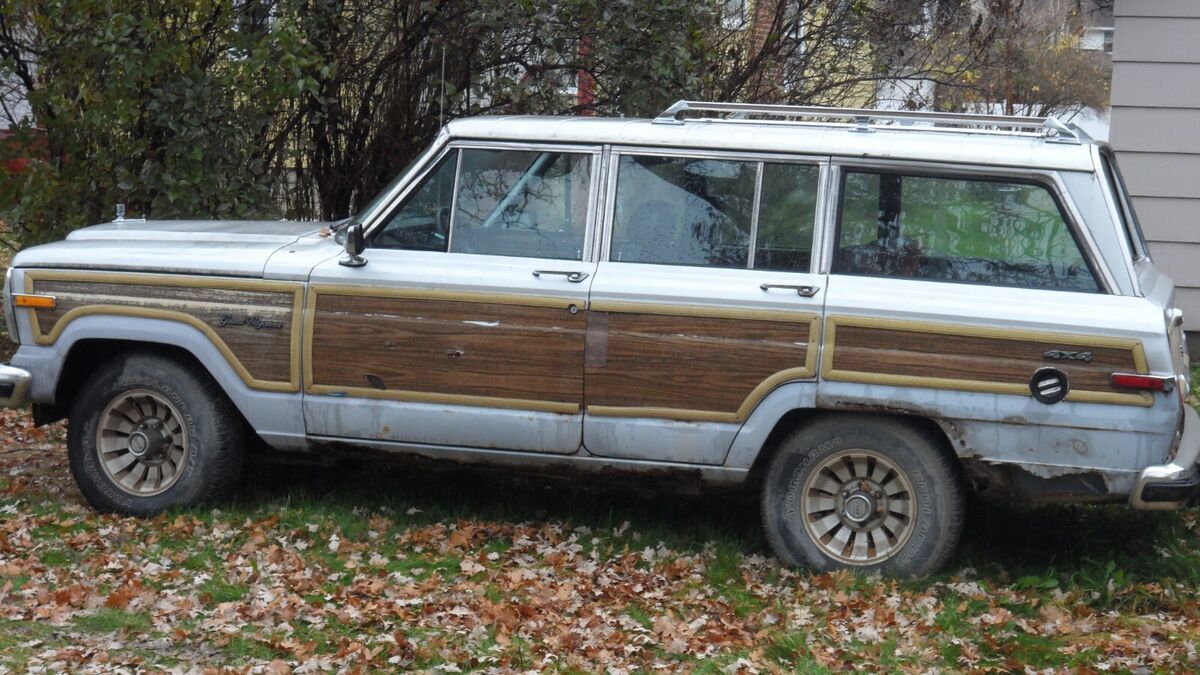 1987 Jeep Grand Wagoneer - photo 9