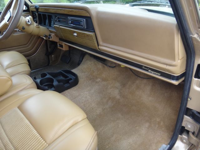 1987 Jeep Wagoneer - photo 4