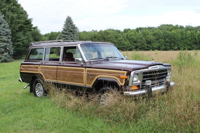 1987 Jeep Wagoneer -- - photo 10