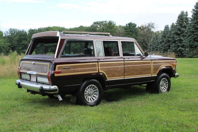 1987 Jeep Wagoneer -- - photo 2