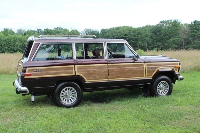 1987 Jeep Wagoneer -- - photo 3