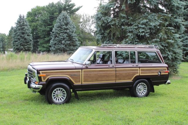 1987 Jeep Wagoneer -- - photo 4