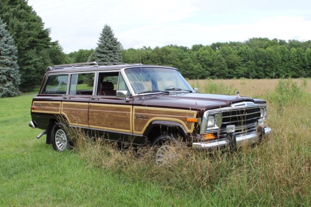 1987 Jeep Wagoneer -- - photo 10
