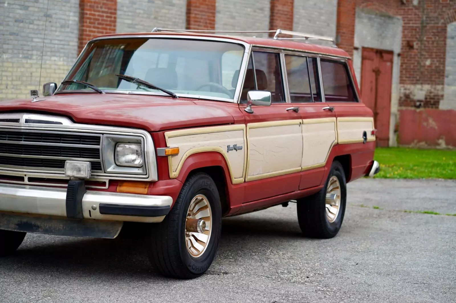 1987 Jeep Grand Wagoneer - photo 5