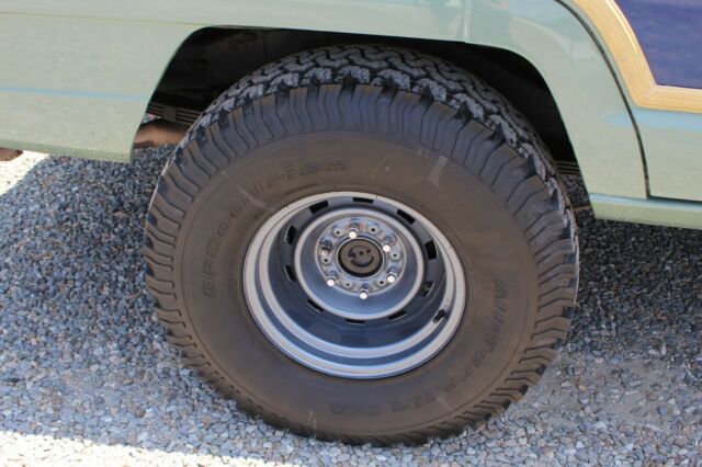 1987 Jeep Wagoneer - photo 11