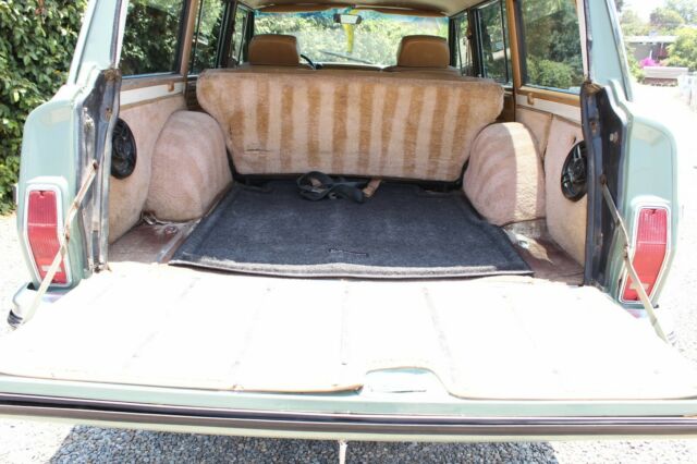 1987 Jeep Wagoneer - photo 9