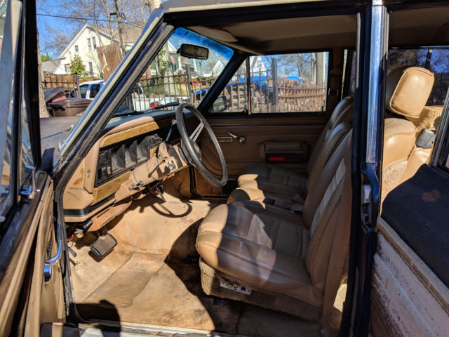 1987 Jeep Wagoneer - photo 5
