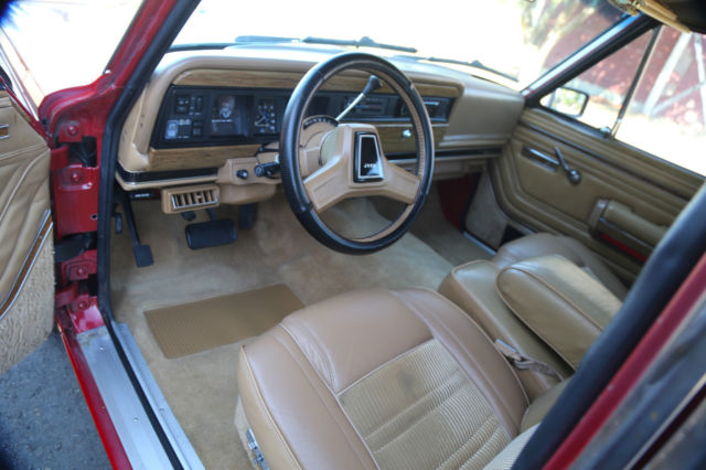 1987 Jeep Wagoneer - photo 11