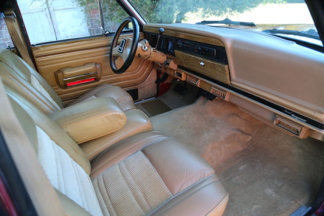 1987 Jeep Wagoneer - photo 12
