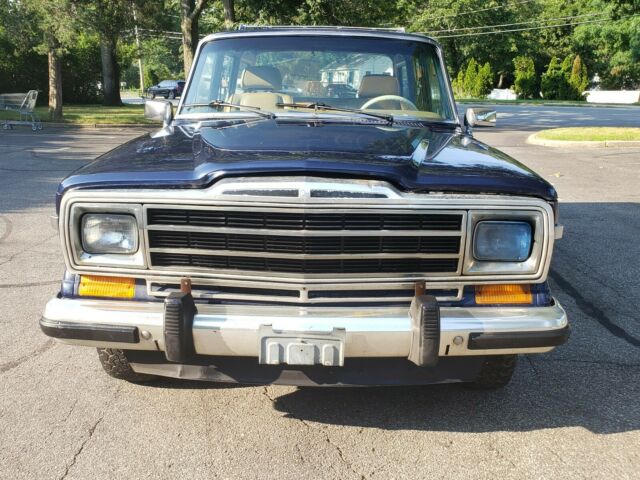 1987 Jeep Wagoneer - photo 4
