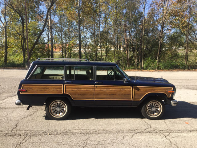 1987 Jeep Wagoneer Base 4dr 4WD SUV - photo 6
