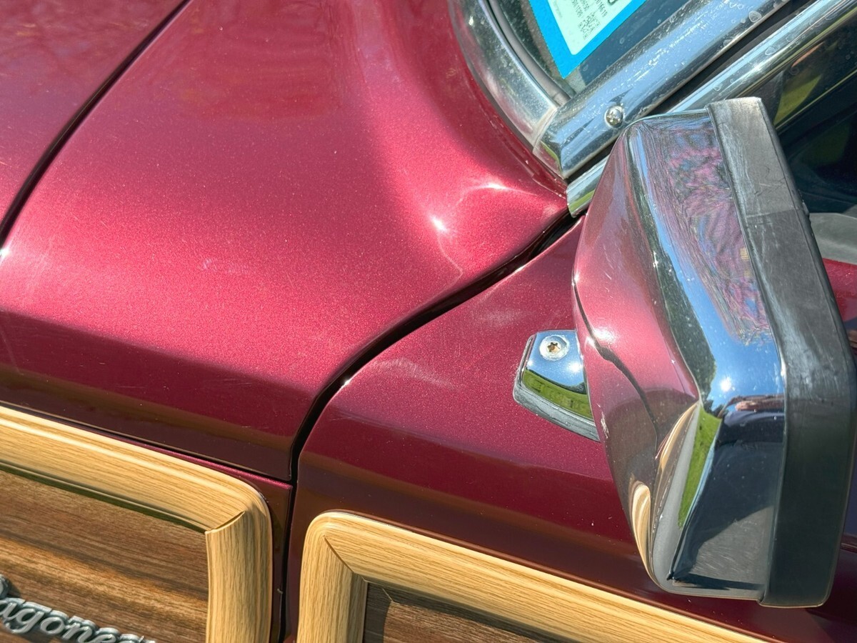 1987 Jeep Grand Wagoneer - photo 11