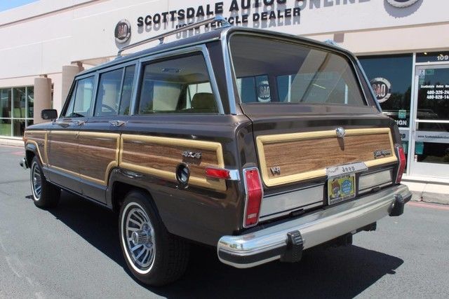1987 Jeep Wagoneer Limited 4X4 - photo 4