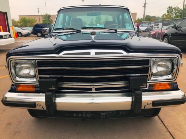 1987 Jeep Wagoneer Grand Wagoneer - photo 3