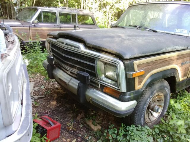1987 Jeep Wagoneer Woody with a Sunroof - photo 4