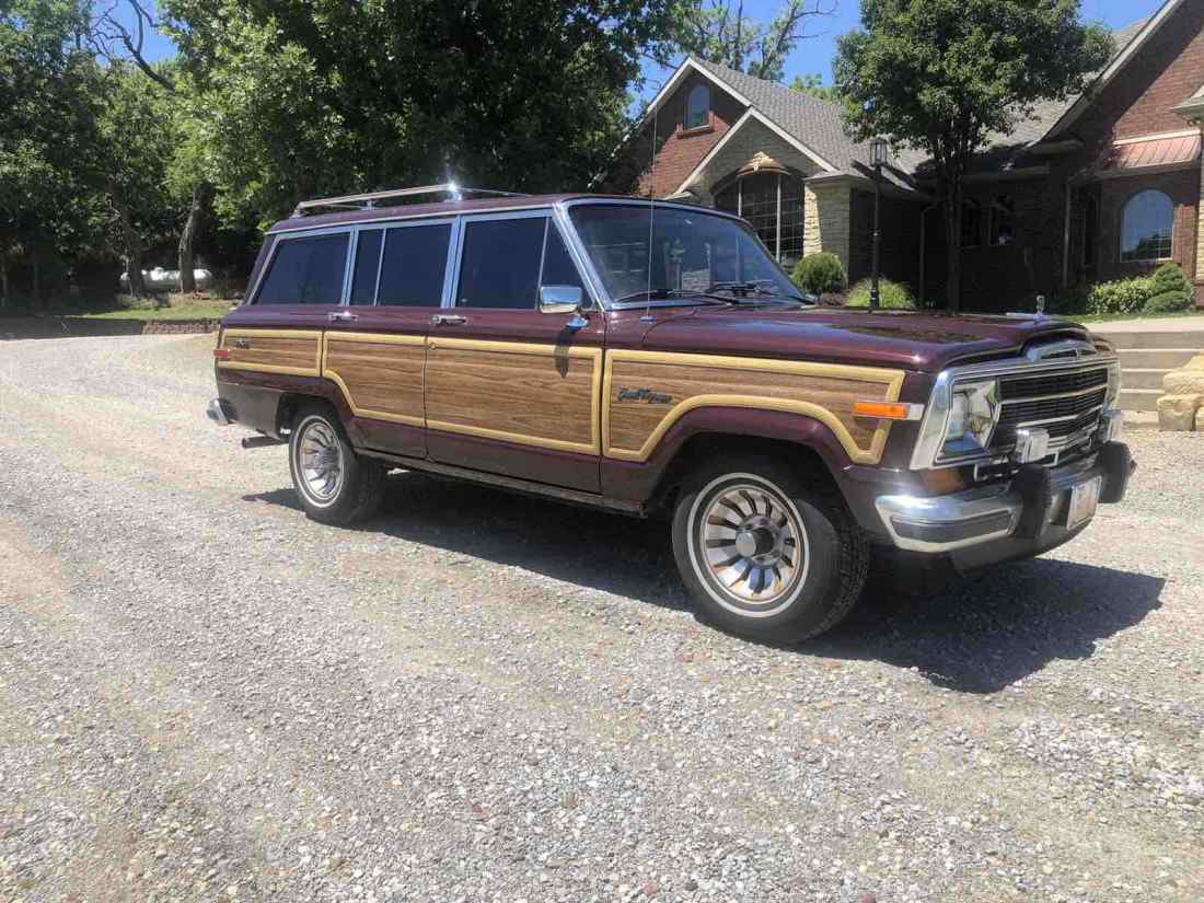 1987 Jeep Grand Wagoneer - photo 2