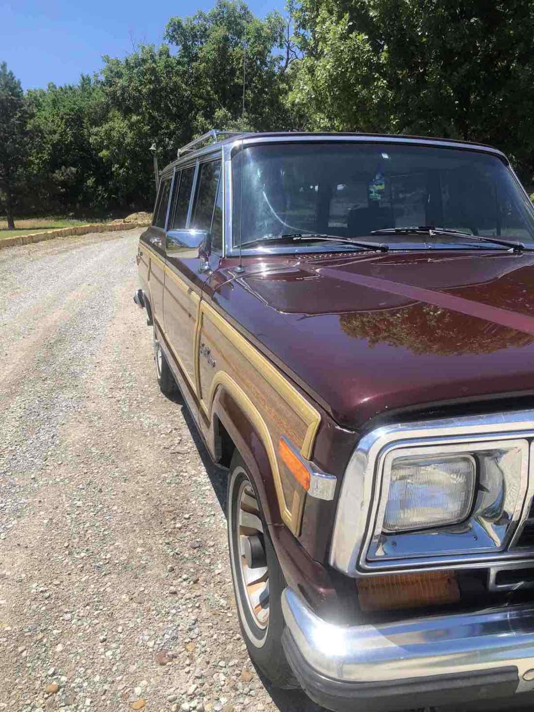 1987 Jeep Grand Wagoneer - photo 7