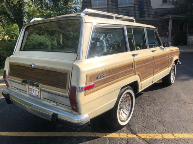 1987 Jeep Wagoneer - photo 4