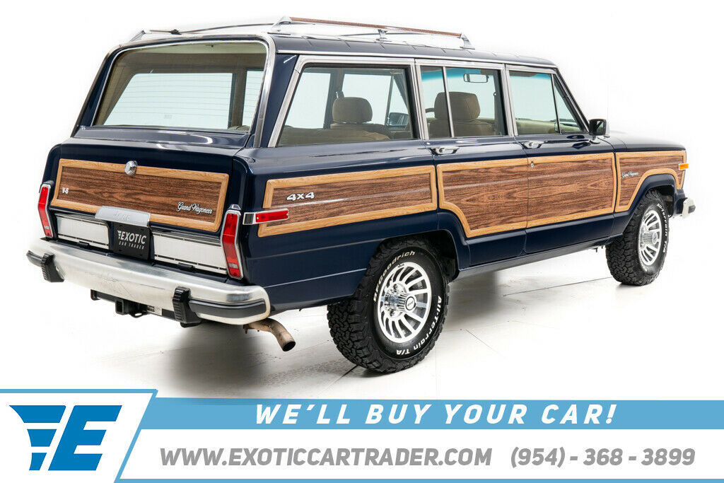 1987 Jeep Grand Wagoneer SUV - photo 3