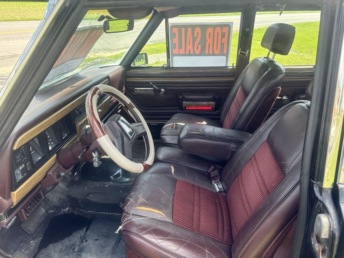 1987 Jeep Wagoneer - photo 10