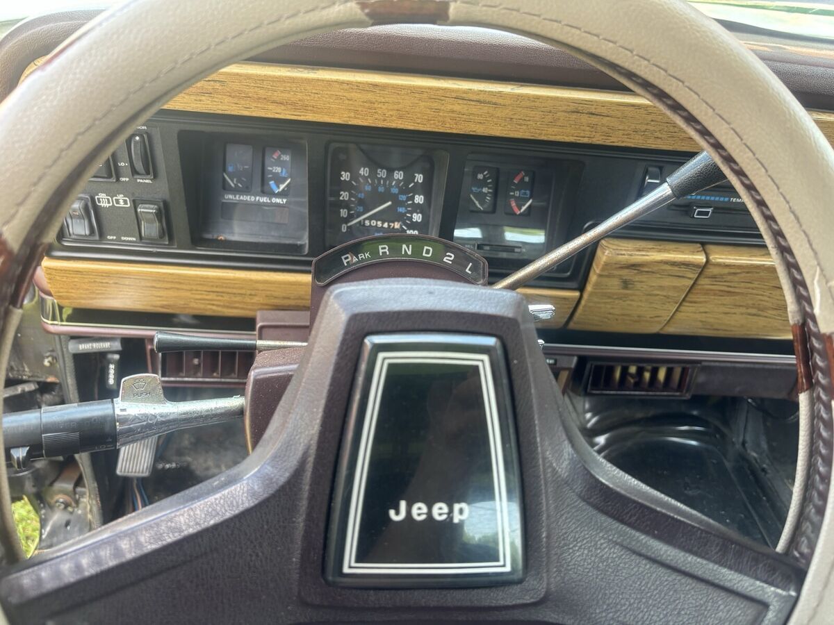 1987 Jeep Wagoneer - photo 8