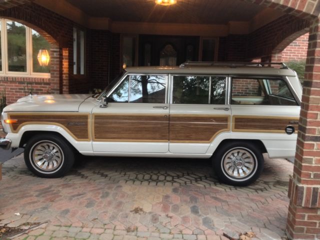 1987 Jeep Grand Wagoneer - photo 5