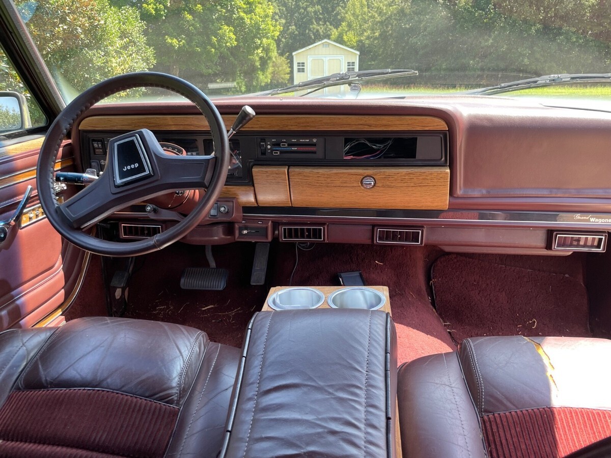 1987 Jeep Wagoneer Grand Wagoneer - photo 6