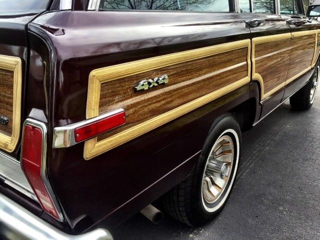 1987 Jeep Wagoneer Limited - photo 11