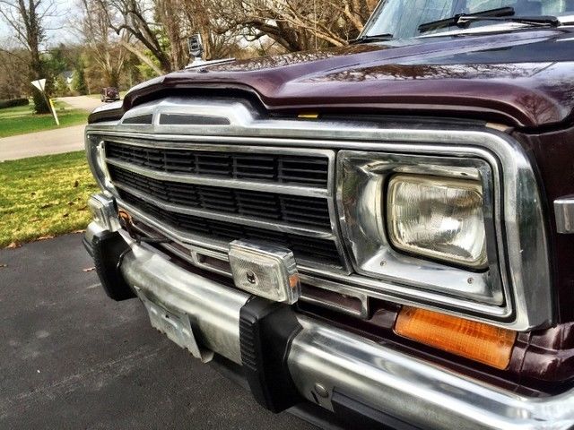 1987 Jeep Wagoneer Limited - photo 8
